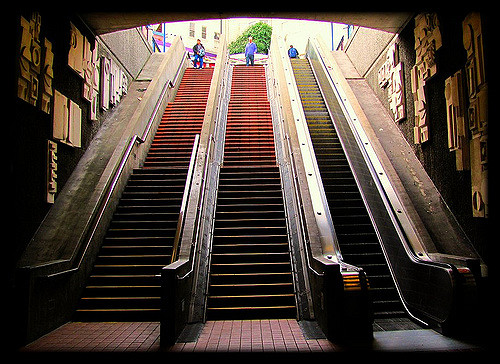 4369174879_470c8fbd00_z